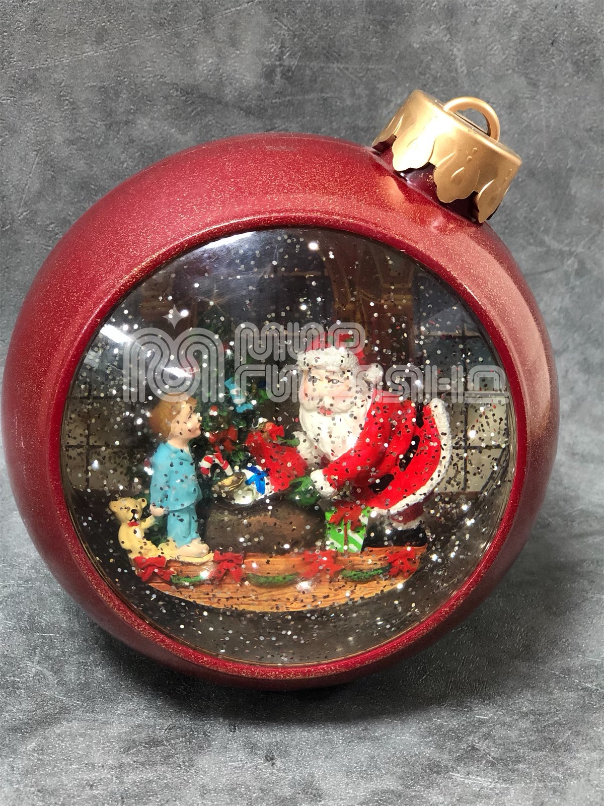Шар "Дед Мороз и мальчик", батар,h=17cm муз(9)